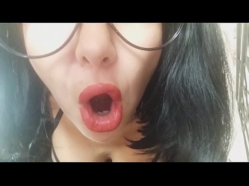 ❤️ ハニー、義理の母が今日は学校に行かせてくれないの...。って、そんなことあるわけないだろ...。 ️❌ ロシアポルノ ❌️